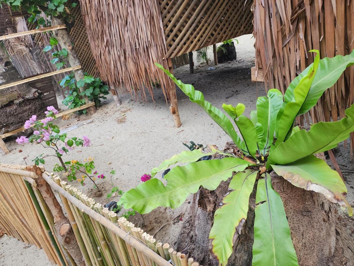Bice Camp Bucana Beach إل نيدو المظهر الخارجي الصورة